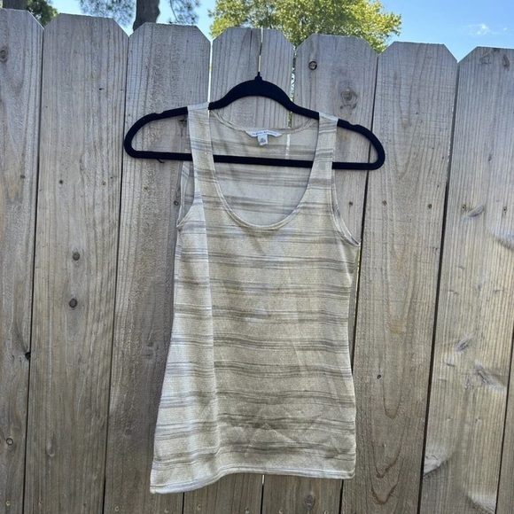 Banana Republic Tank Top Women's Sz Xs‎ Metallic Gold Striped Sleeveless - Picture 3 of 7